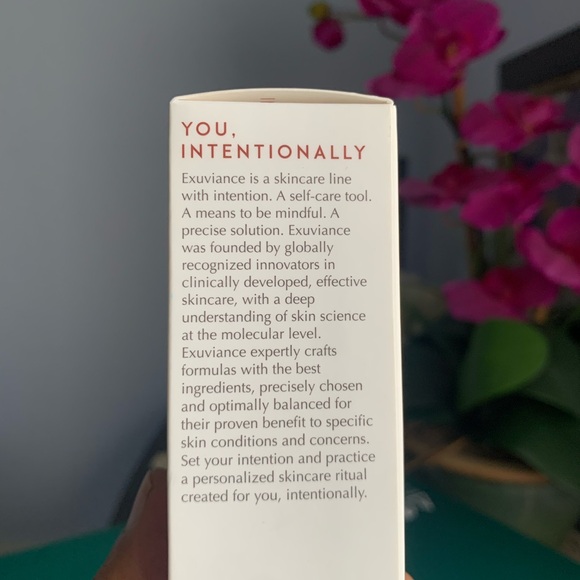 EXUVIANCE "EMBRACE" Glycolic Expert Moisturizer 50ml - Picture 3 of 6